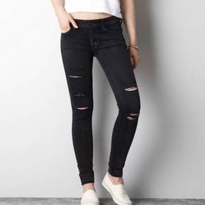 American Eagle Distressed Black Jegging